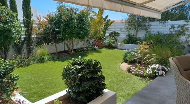 Modern detached 3 bed villa with nice garden for sale in Pyla.