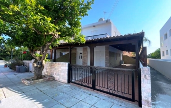 CV2518, Two bed unfurnished house for rent in Pervolia