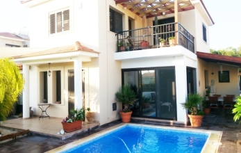 ML2903, Three bed villa with pool for rent in Pervolia