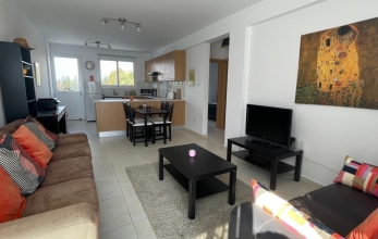 CV2673, Large two bedroom penthouse for rent in Kiti