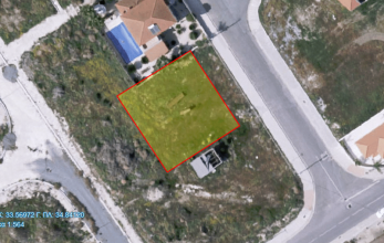 CV858, Residential building plot in Kiti