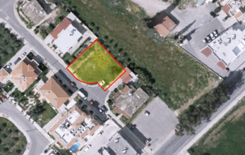 CV879, Residential building plot in Kiti